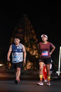 BIB: 
                            <button type="button" onclick="openModal(24600473)" class="btn btn-primary btn-sm float-right btn-popup" data-toggle="modal" data-target=".modal-high-quality">
                        <i class="fas fa-shopping-cart"></i> Add to Cart
                    </button>
                                            <button type="button" onclick="isThisMe(24600473, true)" class="btn btn-success btn-sm float-right btn-popup btn-isme hidden" data-toggle="tooltip" data-placement="bottom" title="นี่คือรูปของคุณใช่ไหม คลิกที่นี่เพื่อเอาเข้าอัลบั้ม">
                        <i class="fas fa-plus"></i> Add to album
                    </button>
                    <button type="button" onclick="isThisMe(24600473, false)" class="btn btn-warning btn-sm float-right btn-popup btn-isnotme hidden">
                        <i class="fas fa-ban"></i> Remove from album
                    </button>